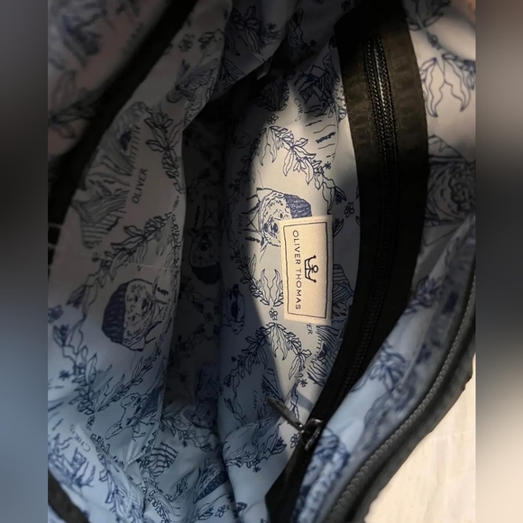 New Oliver Thomas Large Black Crossbody Bag - Picture 4 of 5